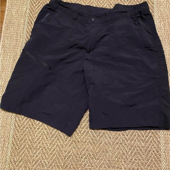 decathlon Other - DECATHLON Men's Blue Hiking Shorts Size M